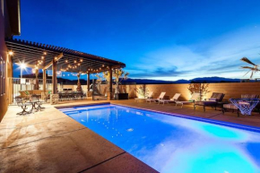 Paradise Village 107 Private Pool, Hot Tub, Pickle-ball, Basketball, Futsal Court, and Game Room